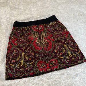 Elegant Paisley Mini Skirt - Red and Black